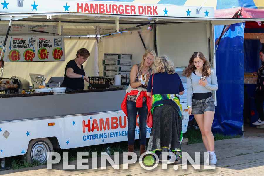 Publiek    Bezoekers (17)